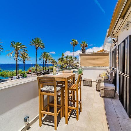 Front Of A Beach Aircon Las Americas Costa Adeje プラヤ・デ・ラス・アメリカス エクステリア 写真
